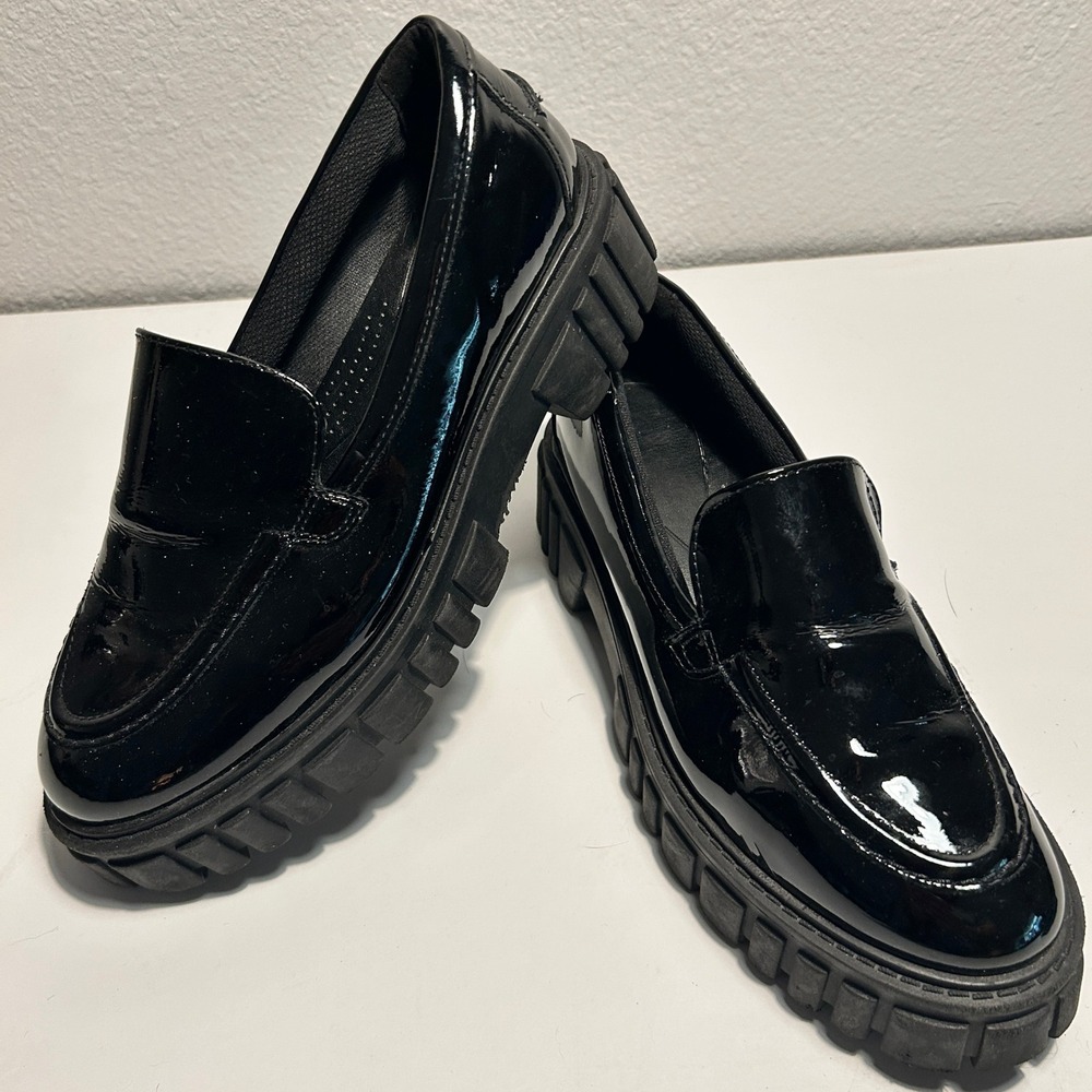 Clarks Orianna W Black Patent Leather Chunky Lug Sole Loafers Womens 9.5 41
